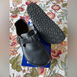 Size 39 Birkenstock London.  Worn once.